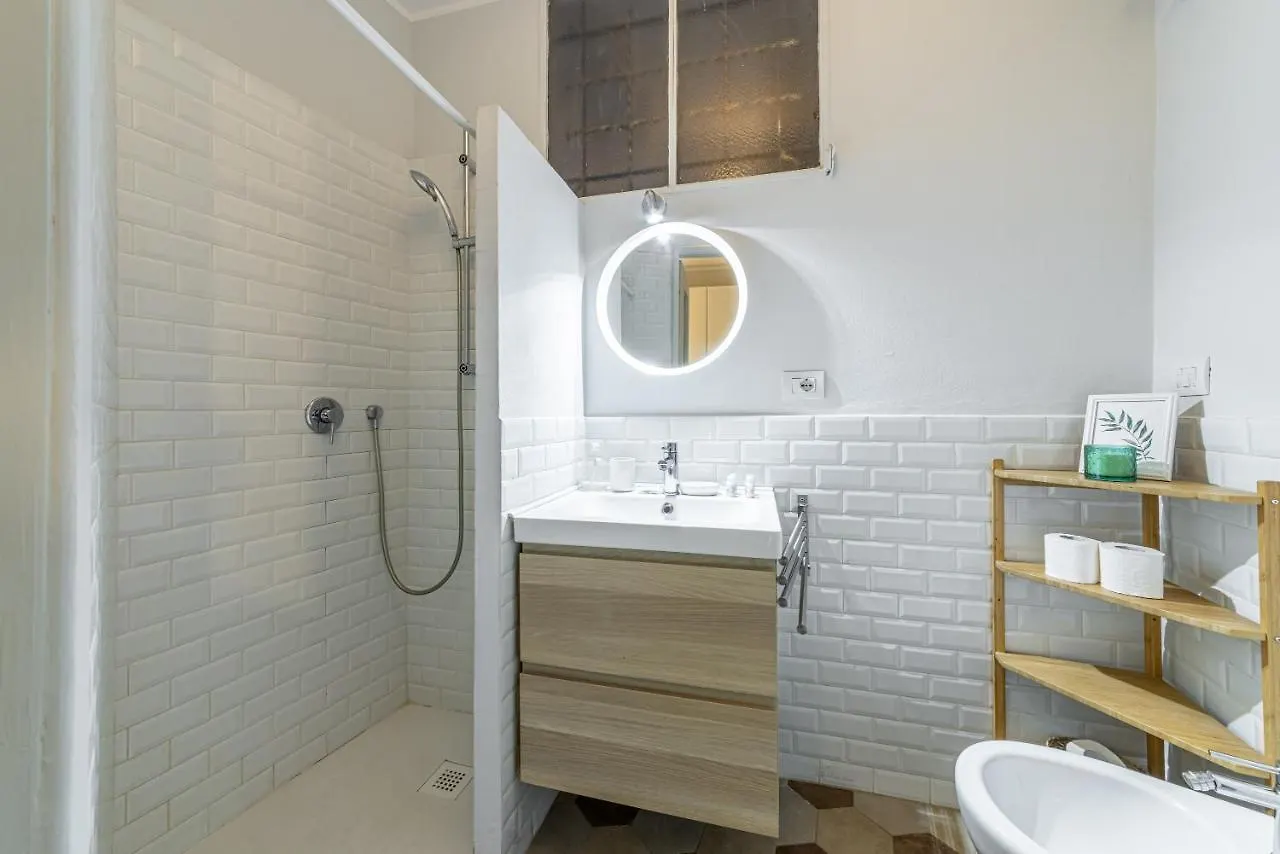 Monte Nero Charme Apartment Milaan 0*,