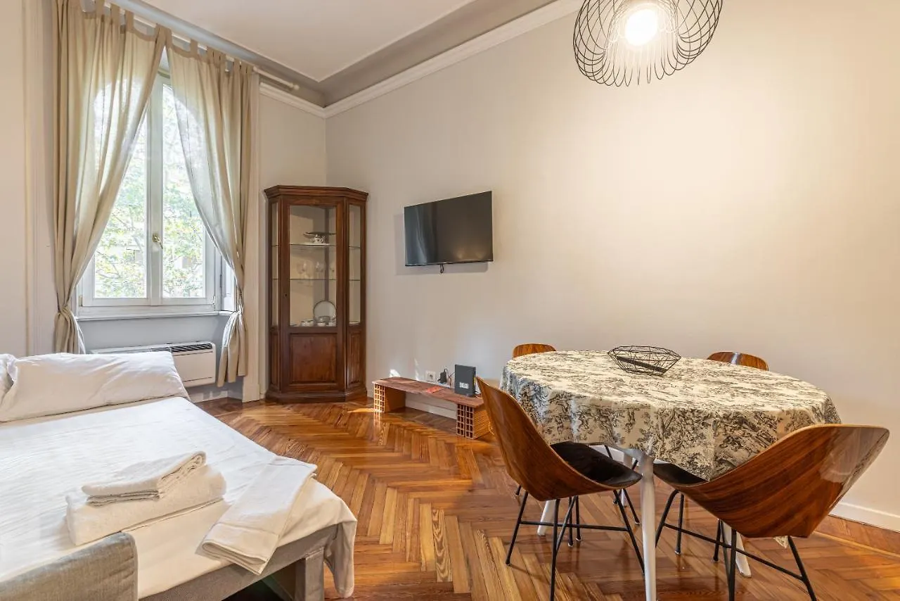 Monte Nero Charme Apartment Milaan